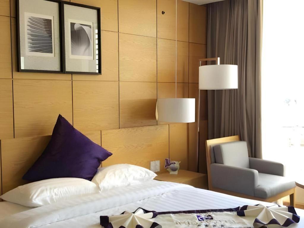 Iris Hotel Can Tho Buitenkant foto