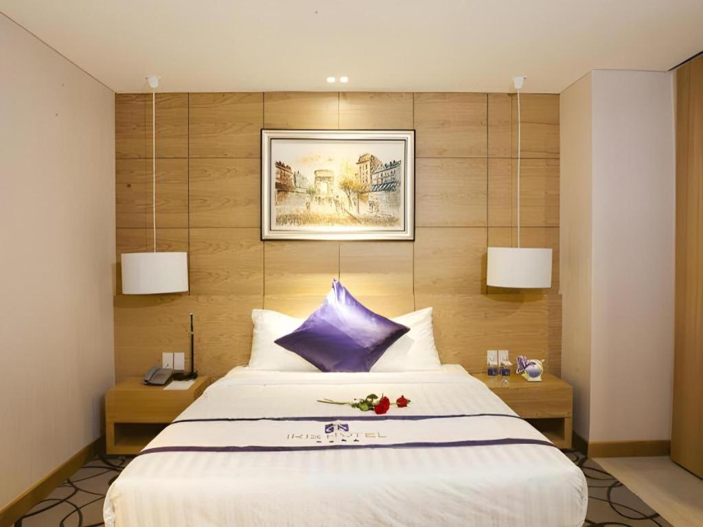 Iris Hotel Can Tho Buitenkant foto